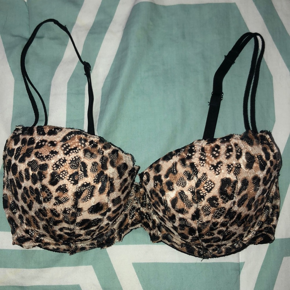PINK bra!